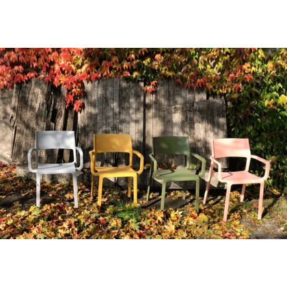 TRILL ARMCHAIR, кресло пластиковое (senape/горчица)