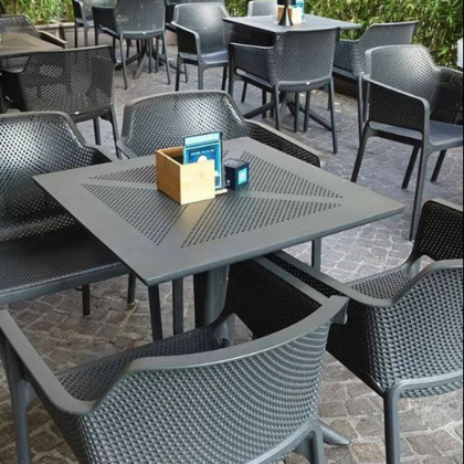 CLIP 70, стол пластиковый обеденный (antracite/антрацит)