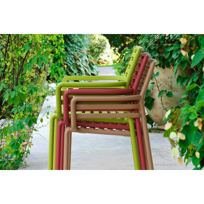 DOGA, кресло пластиковое (marsala/марсала)