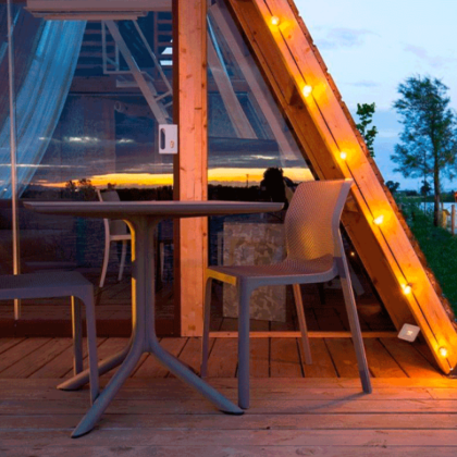 CLIP 70, стол пластиковый обеденный (tortora/тортора)