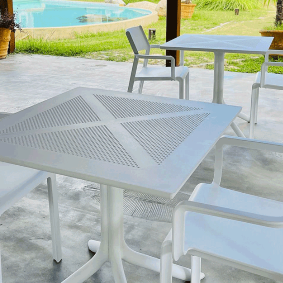 CLIP 70, стол пластиковый обеденный (bianco/белый)