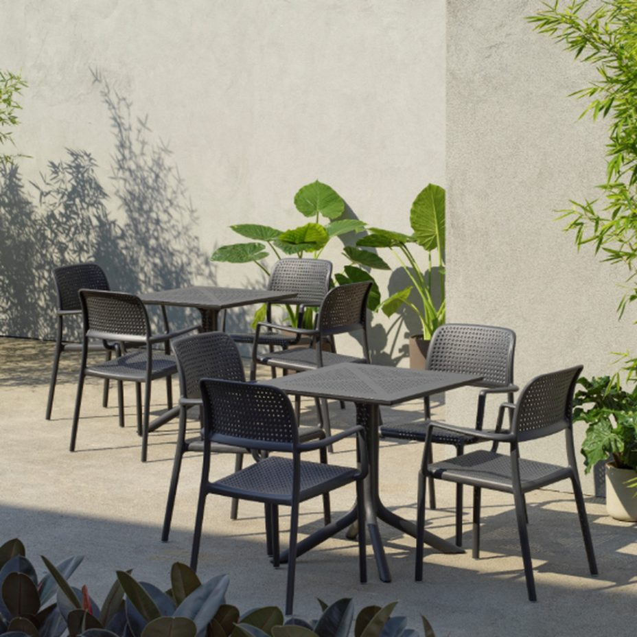 CLIP 70, стол пластиковый обеденный (antracite/антрацит)