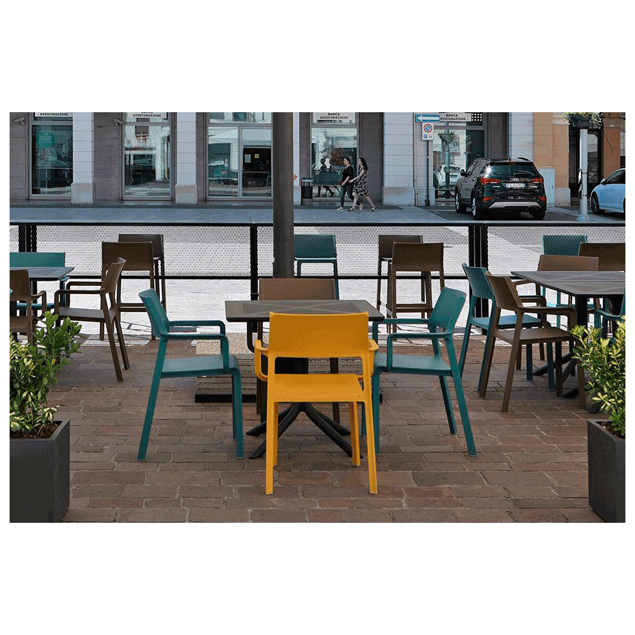 TRILL ARMCHAIR, кресло пластиковое (tabacco/табак)